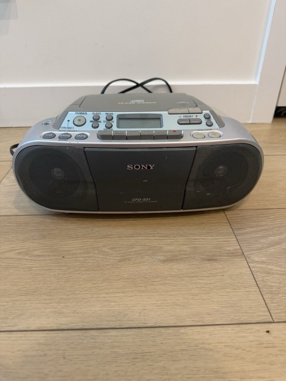 Sony CFD-S01 CD Player Boombox AM FM Radio Cassette Recorder Tested Working